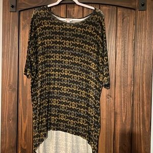 Lularoe Irma sz small